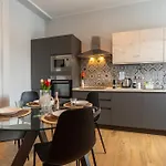 Lavarell - Exclusive Apartment